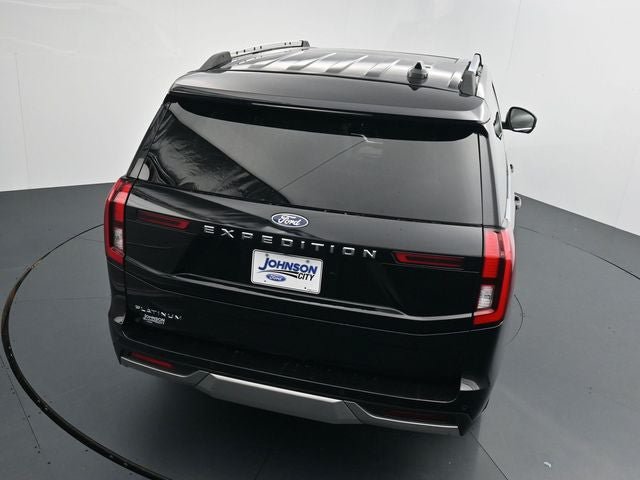 Certified 2025 Ford Expedition Platinum w/ Driver's Package AWD/4WD image 24