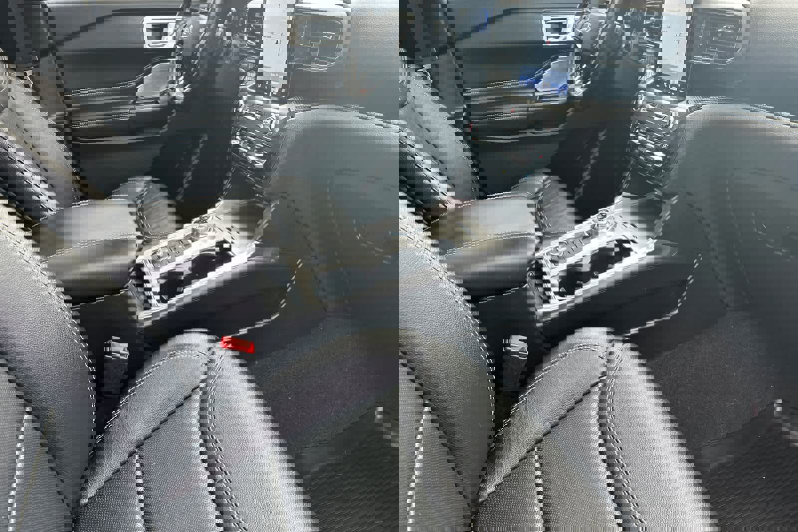 Certified 2020 Ford Explorer ST w/ ST Street Pack image 17