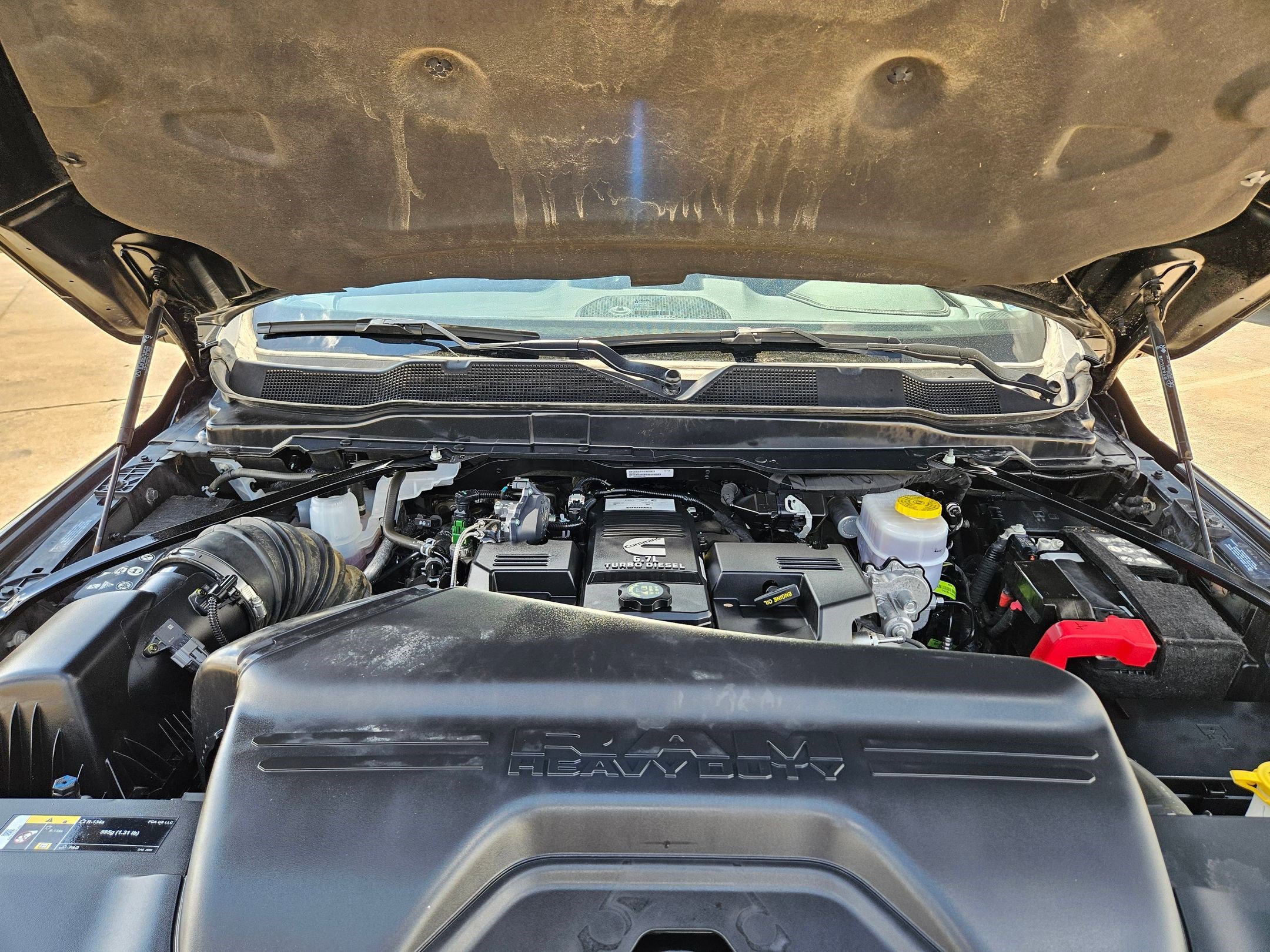 Used 2024 RAM 2500 Laramie w/ Safety Group AWD/4WD image 35