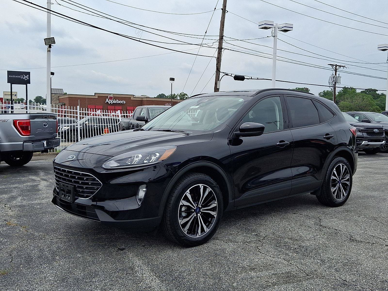 Certified 2022 Ford Escape SEL w/ SEL Stealth AWD Package image 3