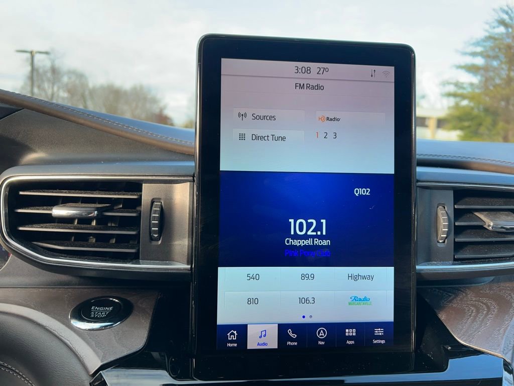 Certified 2022 Ford Explorer Platinum w/ Equipment Group 601A image 26