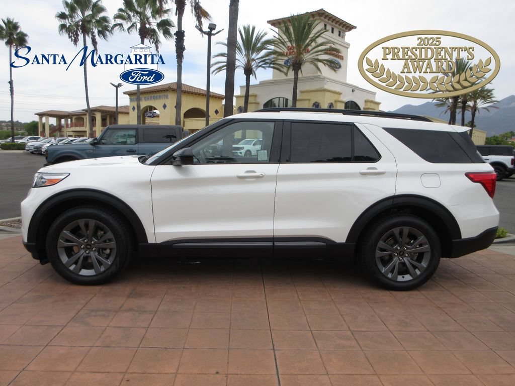 Certified 2023 Ford Explorer XLT w/ Equipment Group 202A