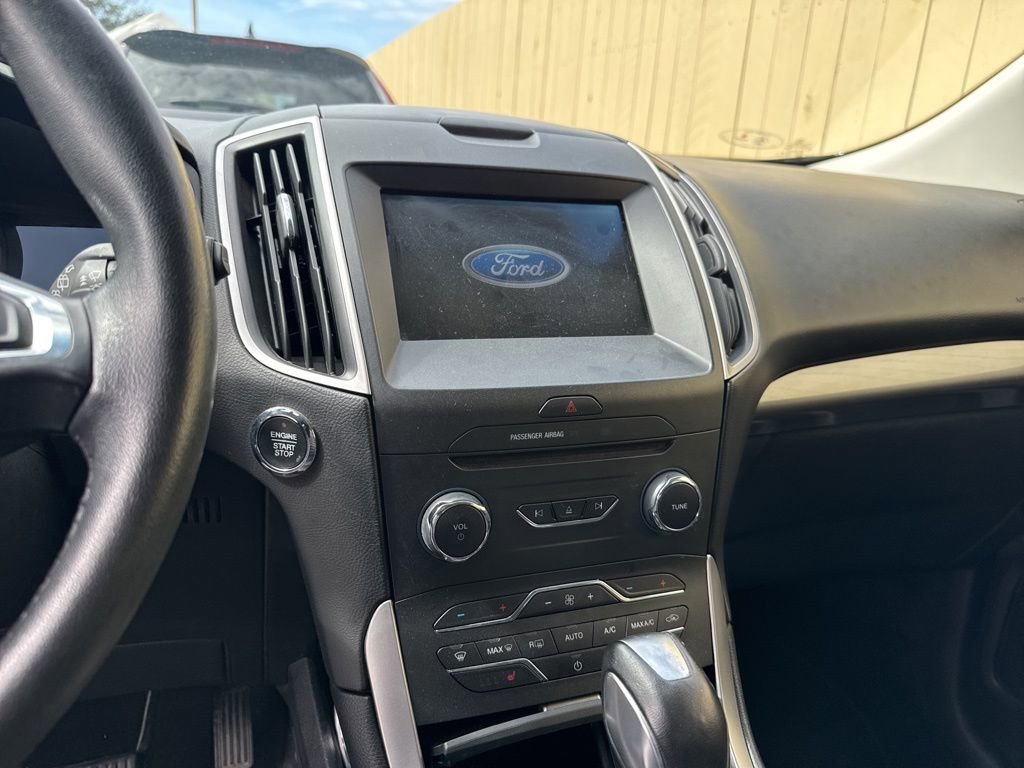 Certified 2017 Ford Edge SEL w/ Equipment Group 201A image 13