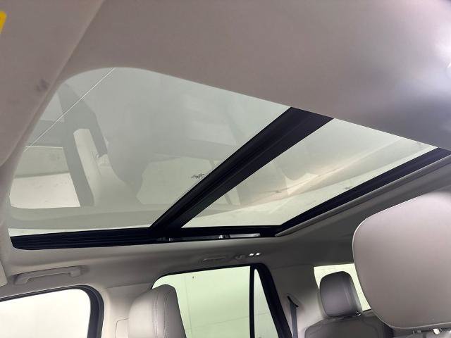 Certified 2025 Ford Expedition Active RWD image 11