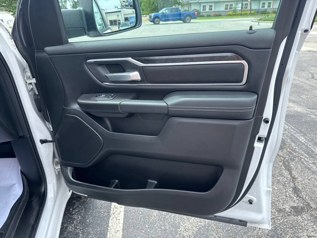 Used 2023 RAM 1500 Big Horn AWD/4WD image 35