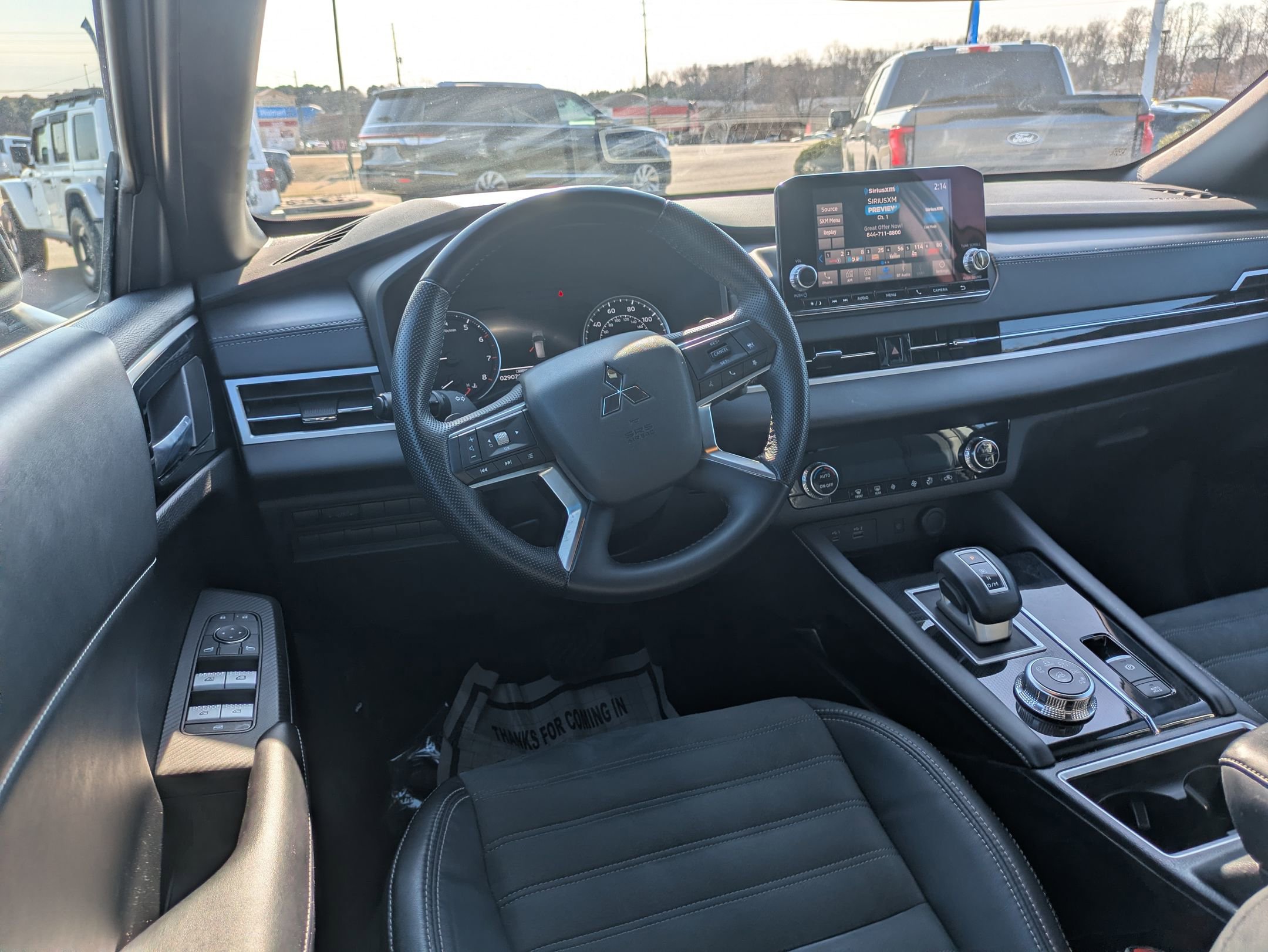 Used 2022 Mitsubishi Outlander SE image 31