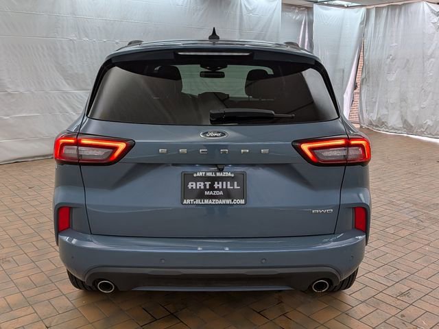 Certified 2023 Ford Escape ST-Line Elite image 4
