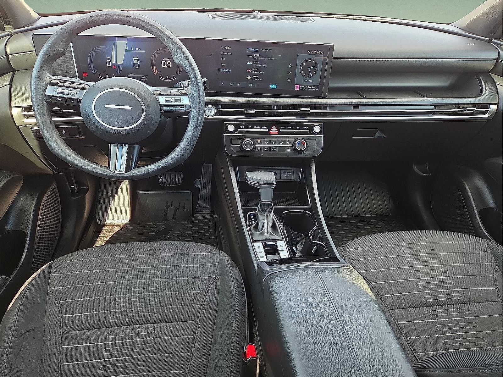 Used 2025 Hyundai Santa Cruz SE image 10