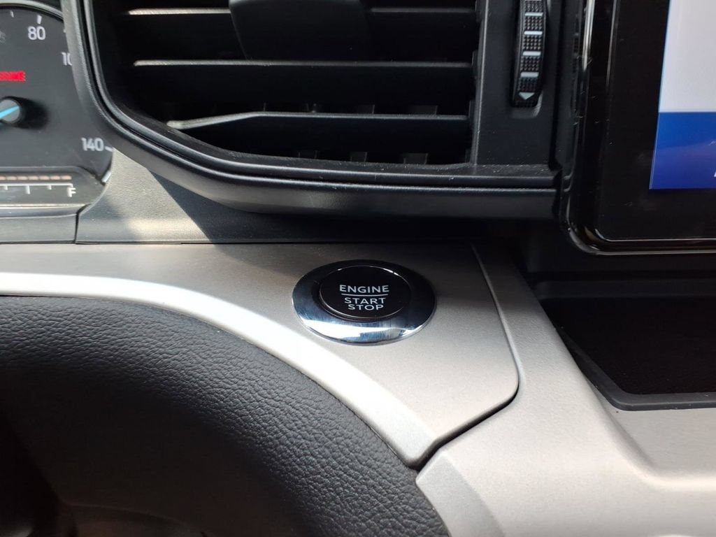 Certified 2023 Ford Explorer XLT AWD/4WD image 23