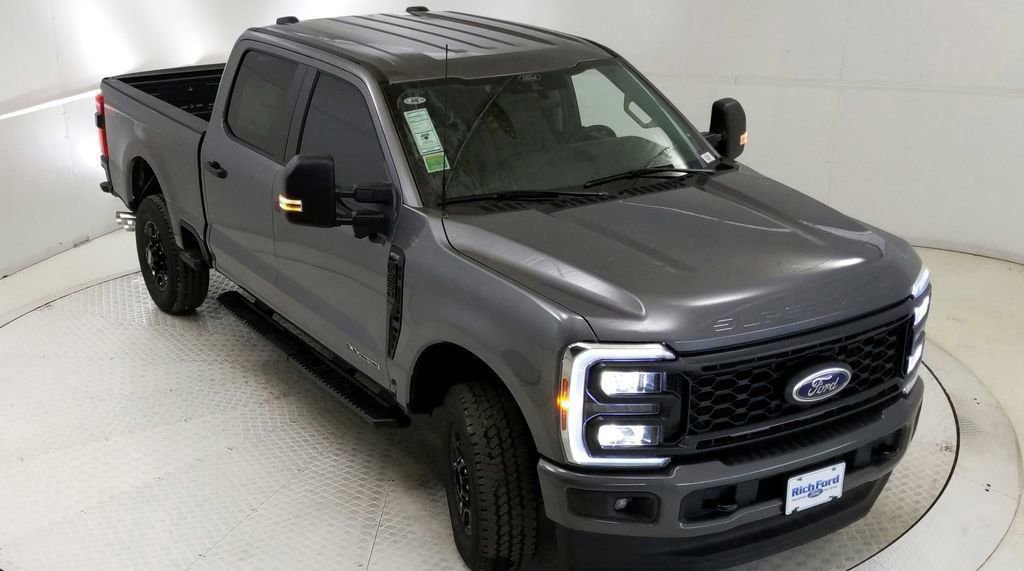 Certified 2024 Ford F250 XL w/ STX Appearance Package AWD/4WD image 16