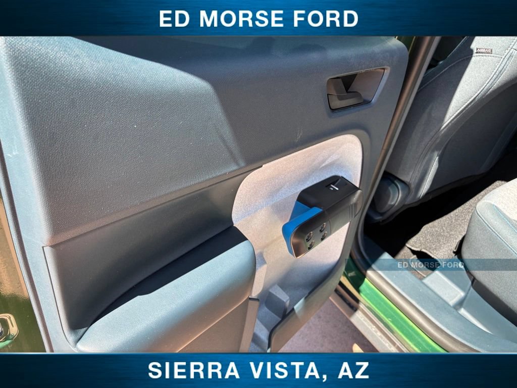 Certified 2025 Ford Maverick XLT w/ Equipment Group 302A AWD/4WD image 15