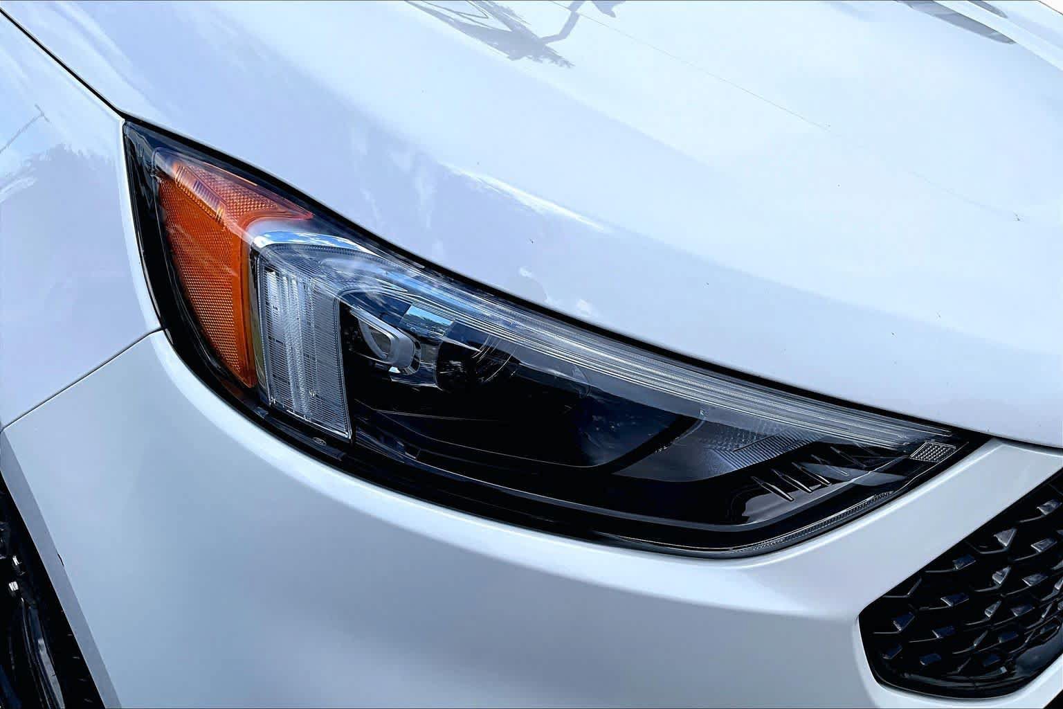 Certified 2023 Ford Edge ST-Line AWD/4WD image 27
