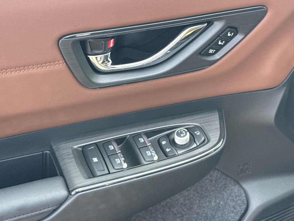 Used 2026 Subaru Outback Touring AWD/4WD image 21