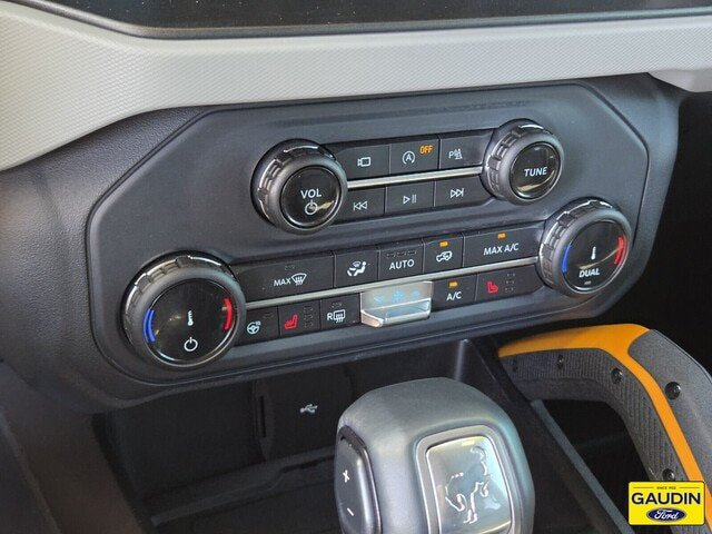 Certified 2022 Ford Bronco Badlands AWD/4WD image 19