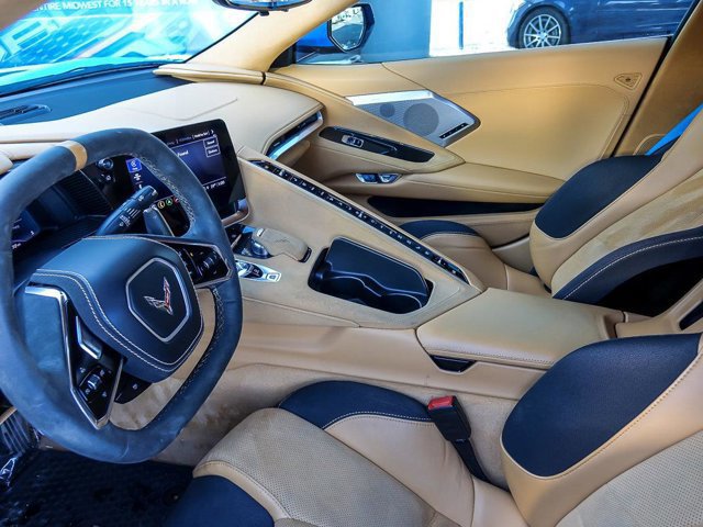 Used 2021 Chevrolet Corvette Stingray Premium Conv w/ Z51 Performance Package image 11