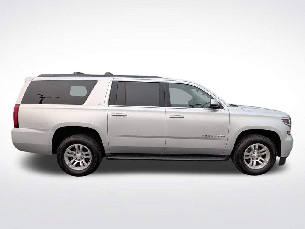 Used 2017 Chevrolet Suburban LT AWD/4WD image 9