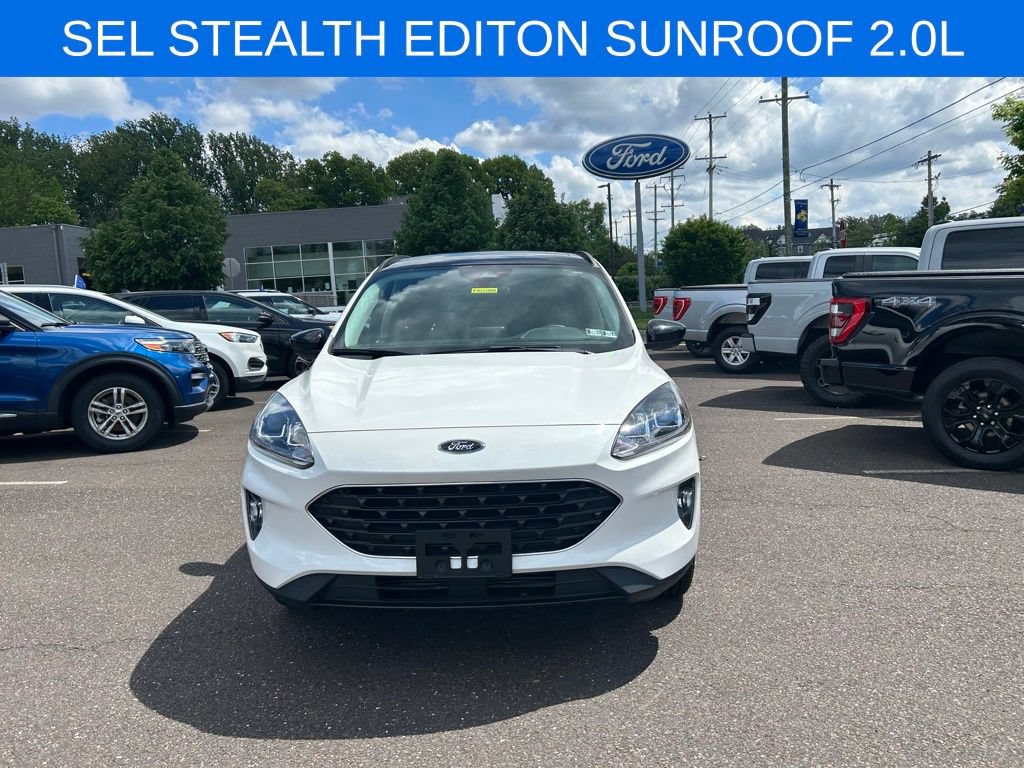 Certified 2022 Ford Escape SEL w/ SEL Stealth AWD Package image 2