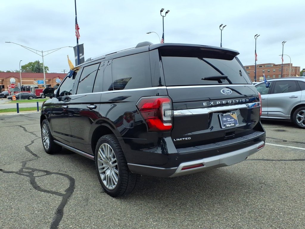 Certified 2023 Ford Expedition Limited AWD/4WD image 9