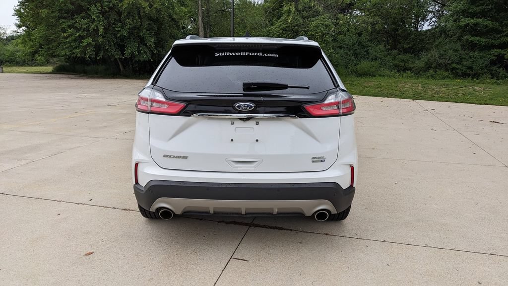 Certified 2020 Ford Edge SEL w/ Convenience Package AWD/4WD image 4