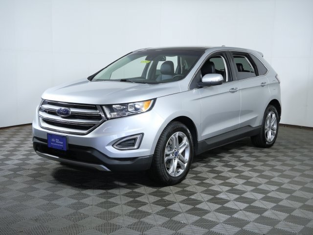 Certified 2018 Ford Edge Titanium w/ Equipment Group 301A AWD/4WD image 2
