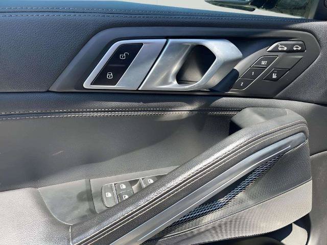 Used 2020 BMW X6 M50i AWD/4WD image 20