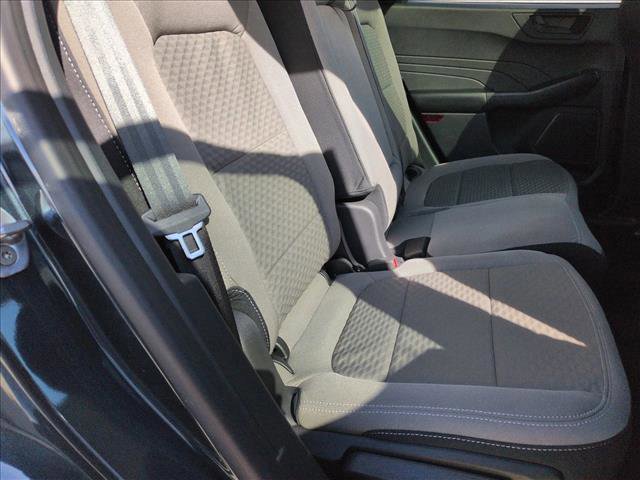 Certified 2022 Ford Escape SE w/ SE Sport Appearance Package image 21