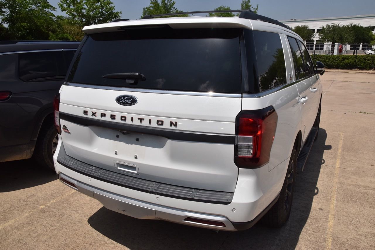 Certified 2022 Ford Expedition Timberline AWD/4WD image 6