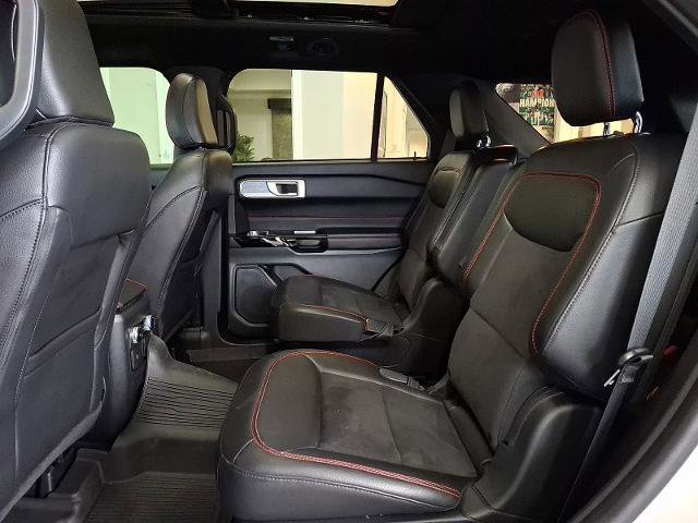 Certified 2023 Ford Explorer ST-Line w/ Class IV Trailer Tow Package image 8