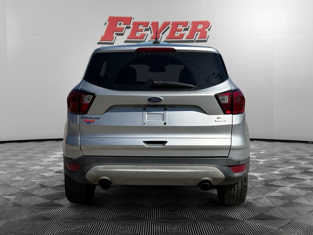 Certified 2019 Ford Escape SE FWD image 4