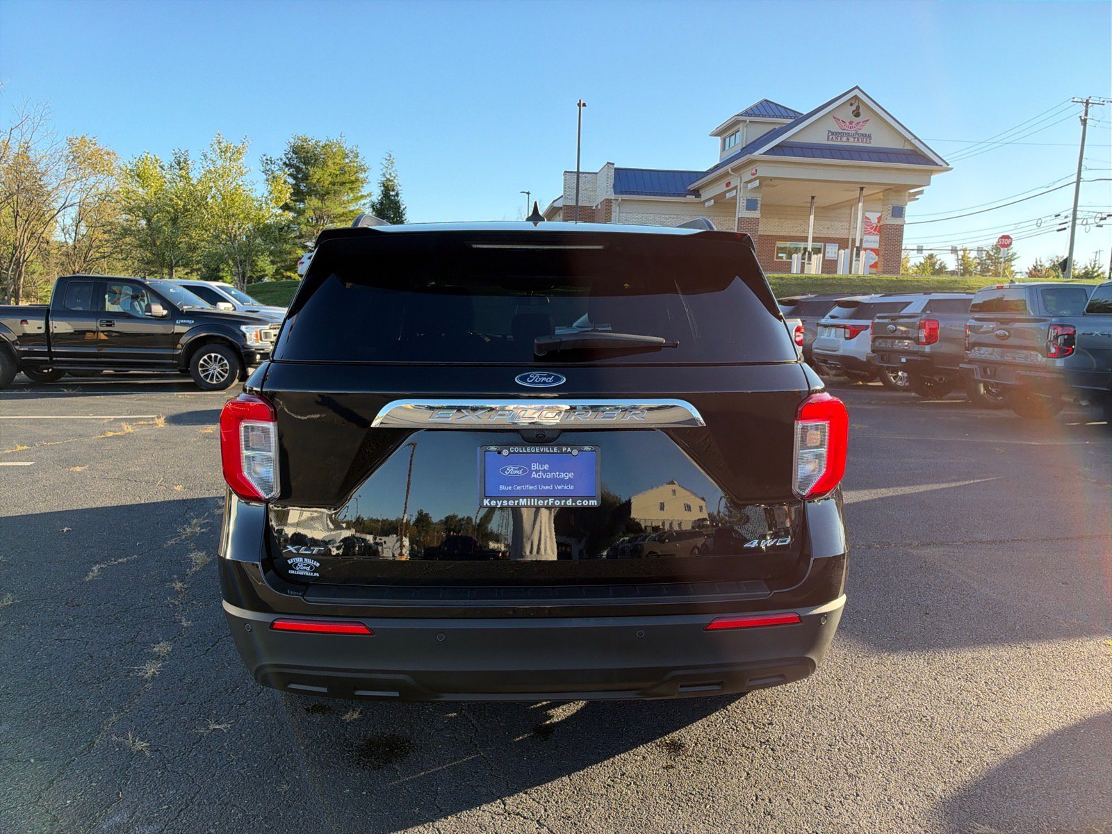 Certified 2023 Ford Explorer XLT AWD/4WD image 12