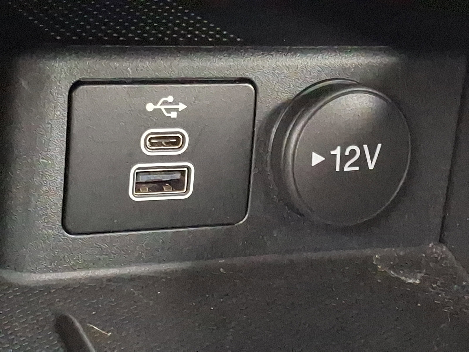 Certified 2024 Ford Escape ST-Line w/ Tech Pack #1 image 22