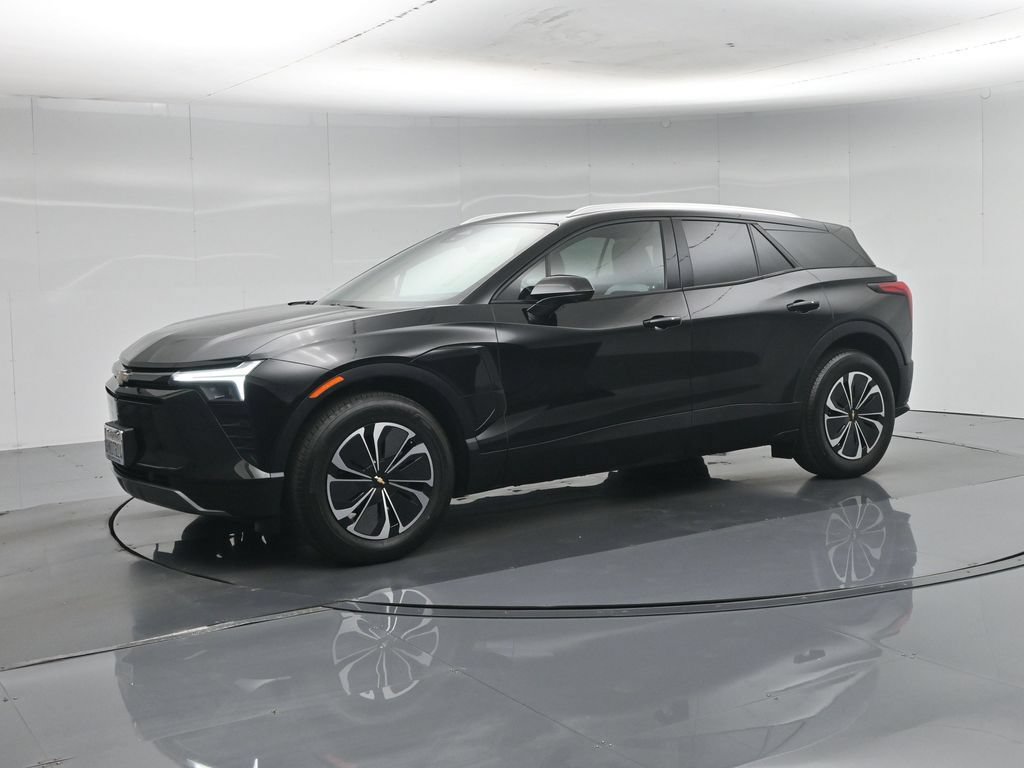 Used 2024 Chevrolet Blazer EV LT AWD/4WD image 30