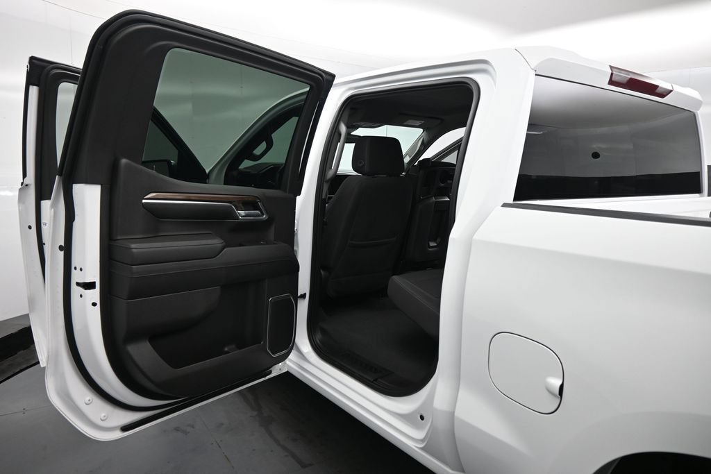 Used 2023 Chevrolet Silverado 1500 LT w/ LPO, Dark Essentials Package AWD/4WD image 14
