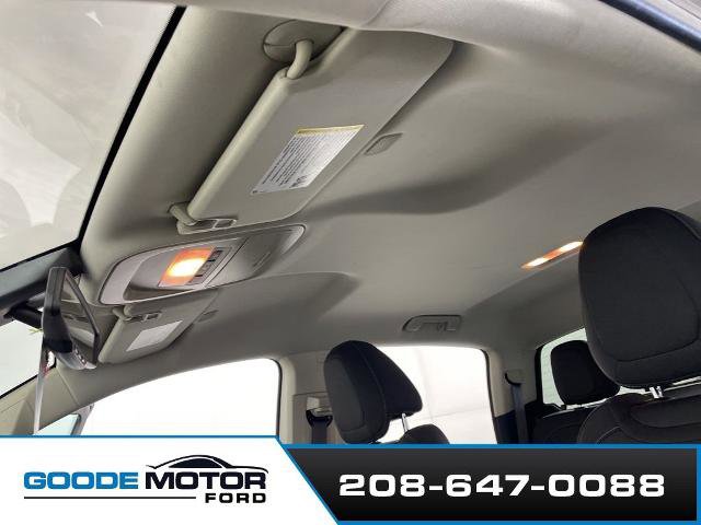 Used 2022 Chevrolet Colorado LT w/ LT Convenience Package AWD/4WD image 19