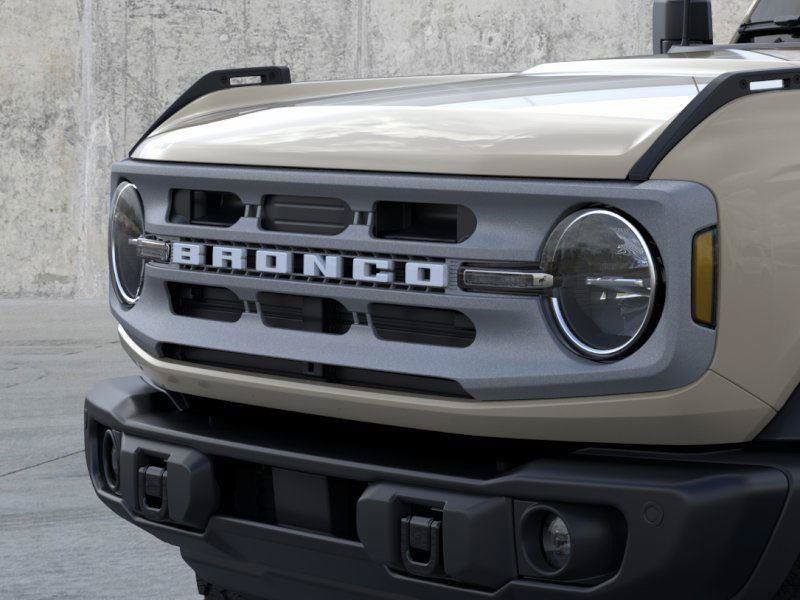 Certified 2025 Ford Bronco Big Bend w/ Black Diamond Package AWD/4WD image 19