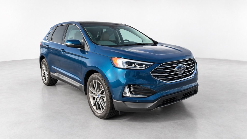 Certified 2020 Ford Edge Titanium w/ Equipment Group 301A AWD/4WD image 4