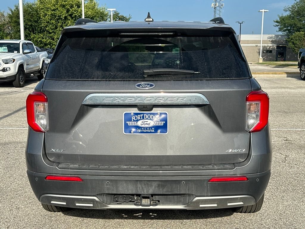 Certified 2024 Ford Explorer XLT w/ Equipment Group 202A AWD/4WD image 5