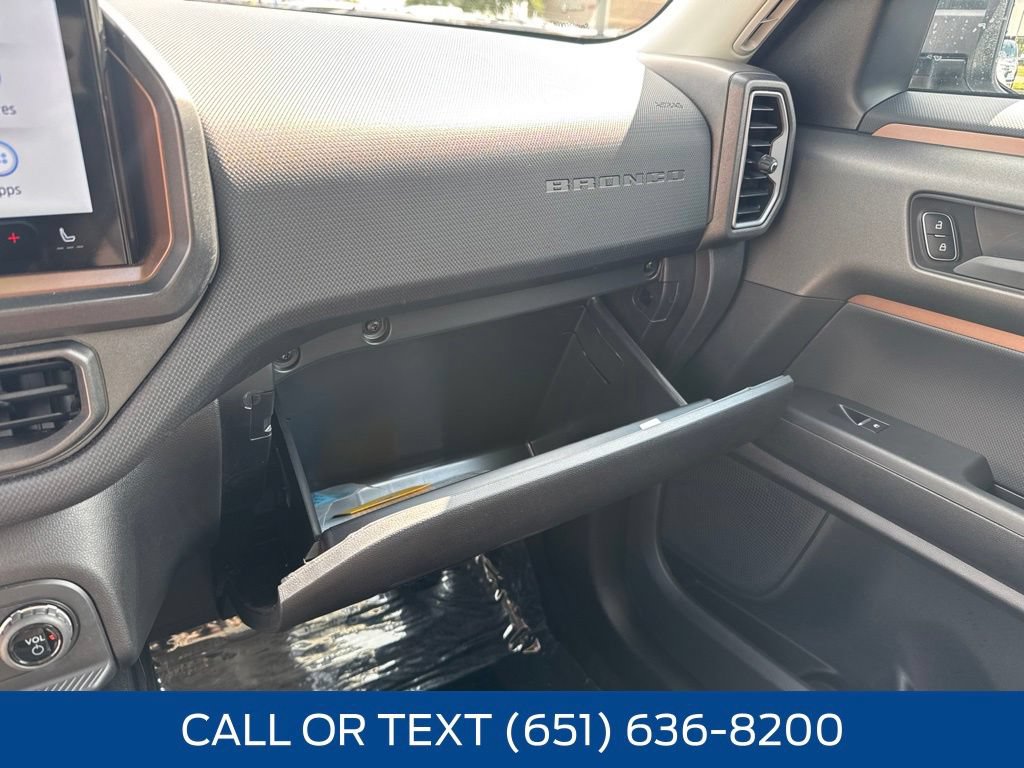 Certified 2025 Ford Bronco Sport Outer Banks w/ Outer Banks Tech Package+ AWD/4WD image 19