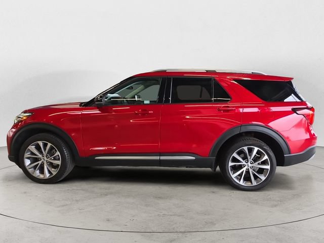 Certified 2025 Ford Explorer Platinum w/ Ultimate Package AWD/4WD image 8