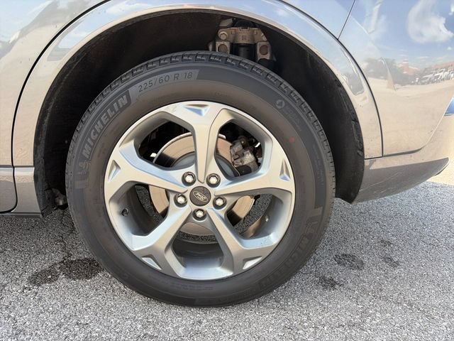 Certified 2023 Ford Escape ST-Line w/ Tech Pack #1 FWD image 39