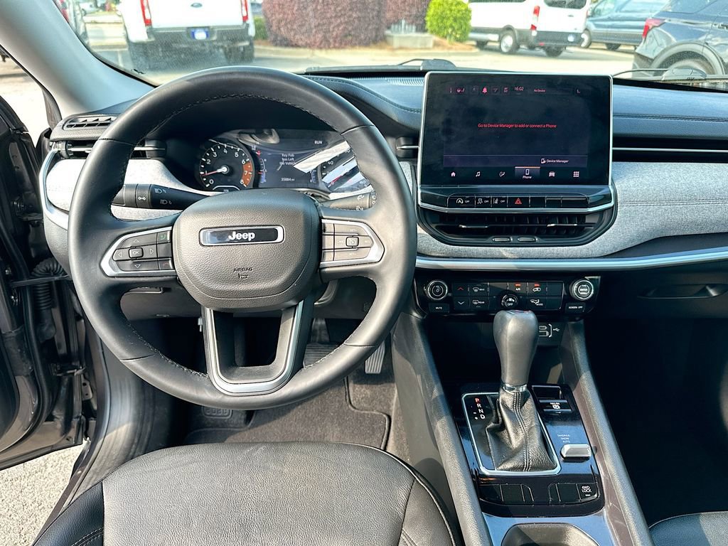 Used 2022 Jeep Compass Latitude image 19