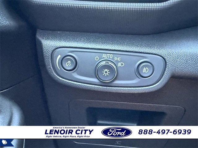 Used 2021 Chevrolet TrailBlazer LT w/ Sun and Liftgate Package image 22