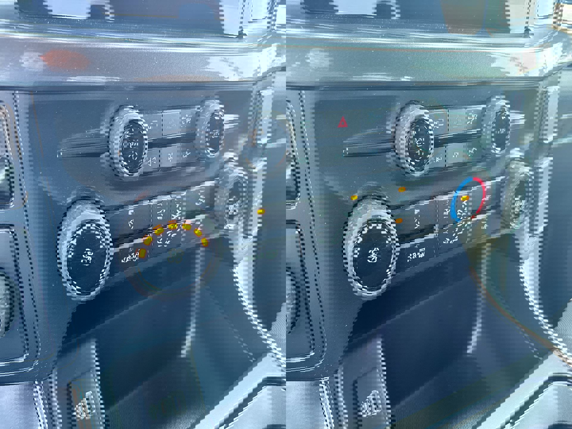 Certified 2025 Ford F150 STX w/ Equipment Group 200A image 22