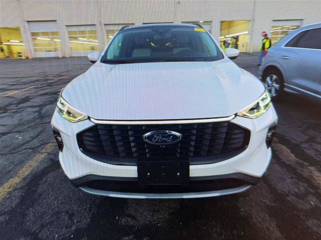 Certified 2023 Ford Escape SE w/ PHEV Premium Package FWD image 15