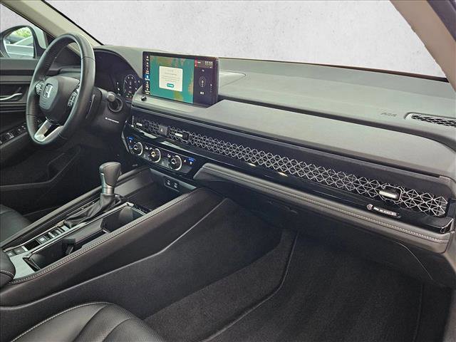 Used 2024 Honda Accord Touring image 23