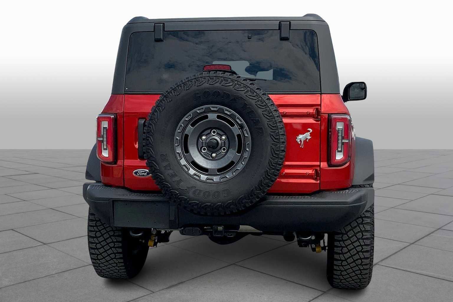 Certified 2024 Ford Bronco Badlands image 2