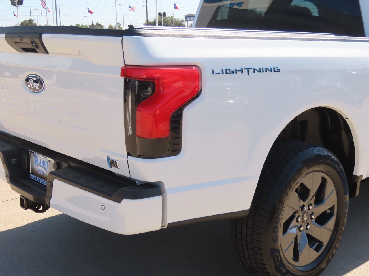 Certified 2024 Ford F150 Lightning XLT w/ Max Trailer Tow Package AWD/4WD image 13