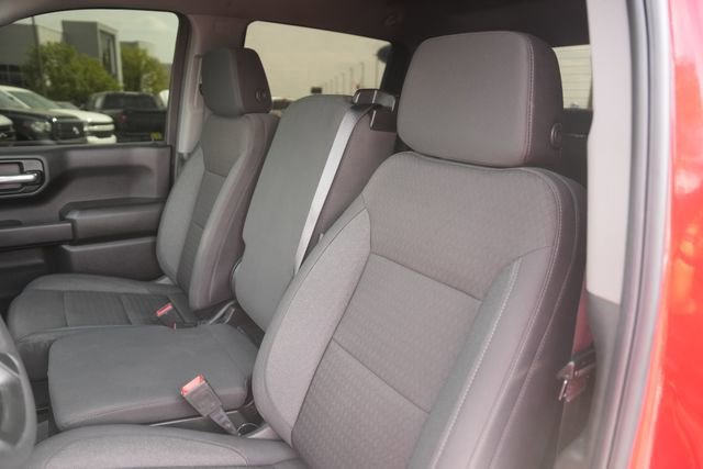 Used 2024 Chevrolet Silverado 1500 Custom w/ LPO, Dark Essentials Package image 10