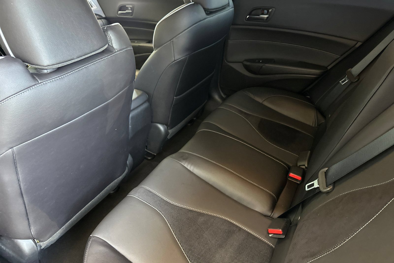 Used 2020 Acura ILX FWD image 12