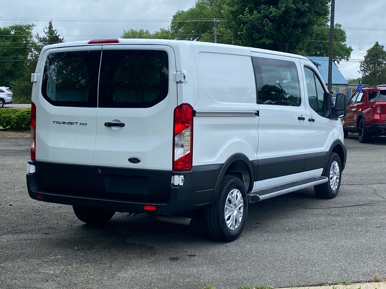 Certified 2025 Ford Transit 250 Low Roof w/ Exterior Upgrade Package RWD image 4
